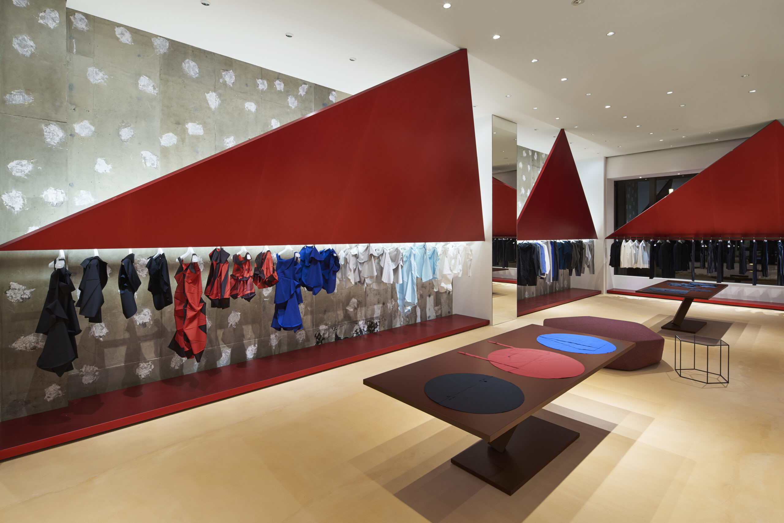 Practical Tips: How Do Fashion Designers Use Geometry