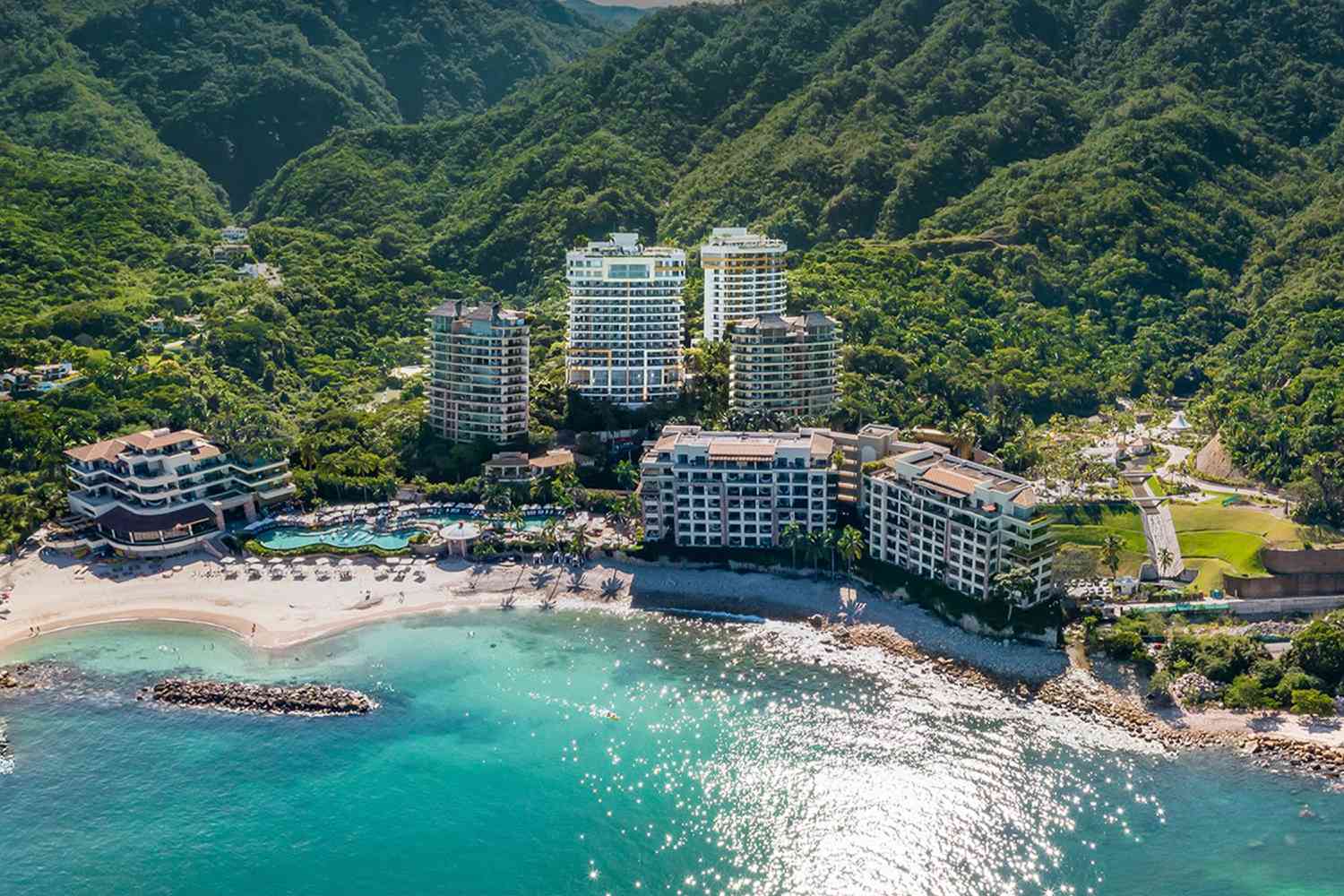Best Resorts in Puerto Vallarta for Families: Top Picks for a Great Vacation!