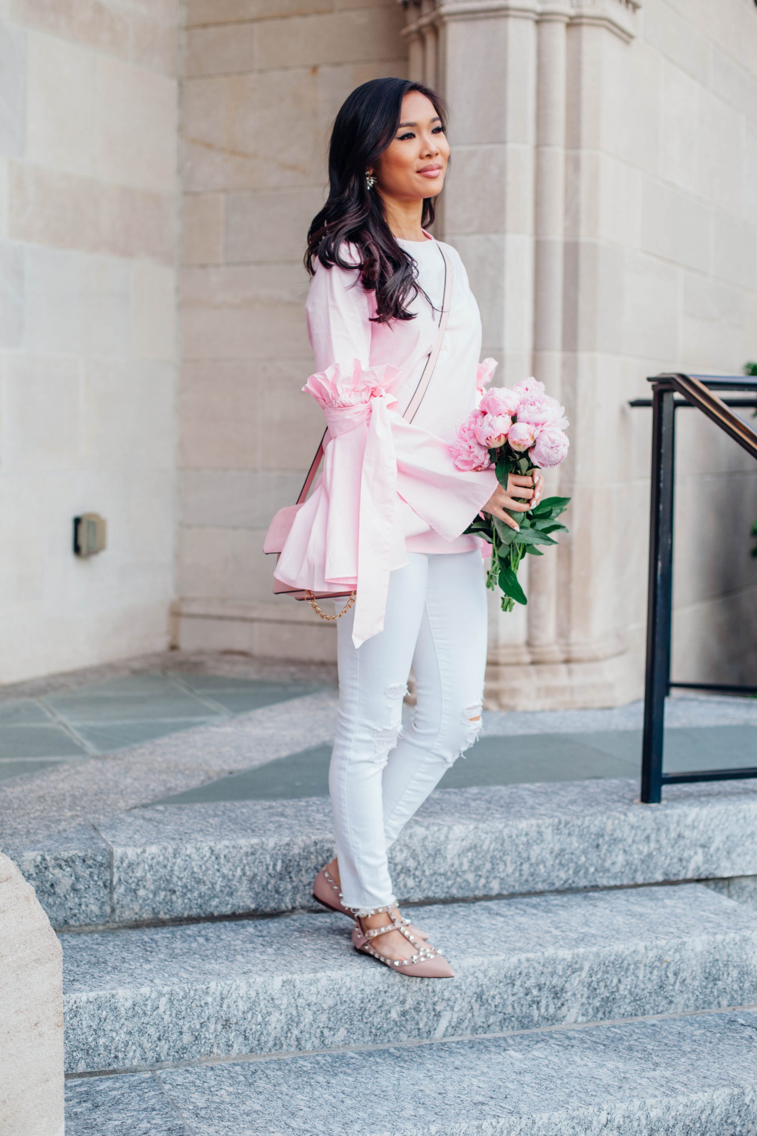How to Wear a Pink Bell Sleeve Top (Easy Style Guide)