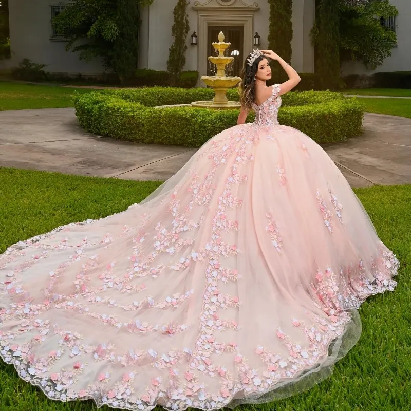 Pink 15 Dresses: Get Ready to Wow Everyone!
