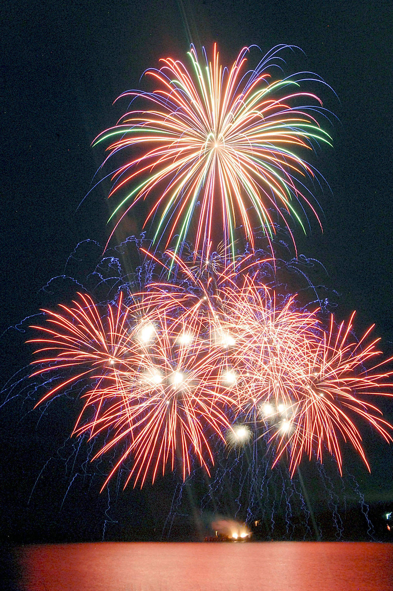 Best Spots to See Port Angeles Fireworks This Independence Day