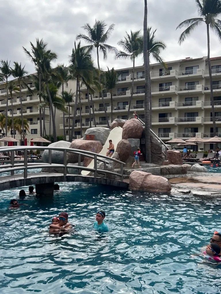 Best Resorts in Puerto Vallarta for Families: Top Picks for a Great Vacation!