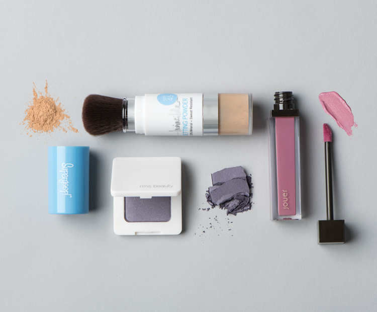 A M Cosmetics: Quality Makeup That Lasts All Day