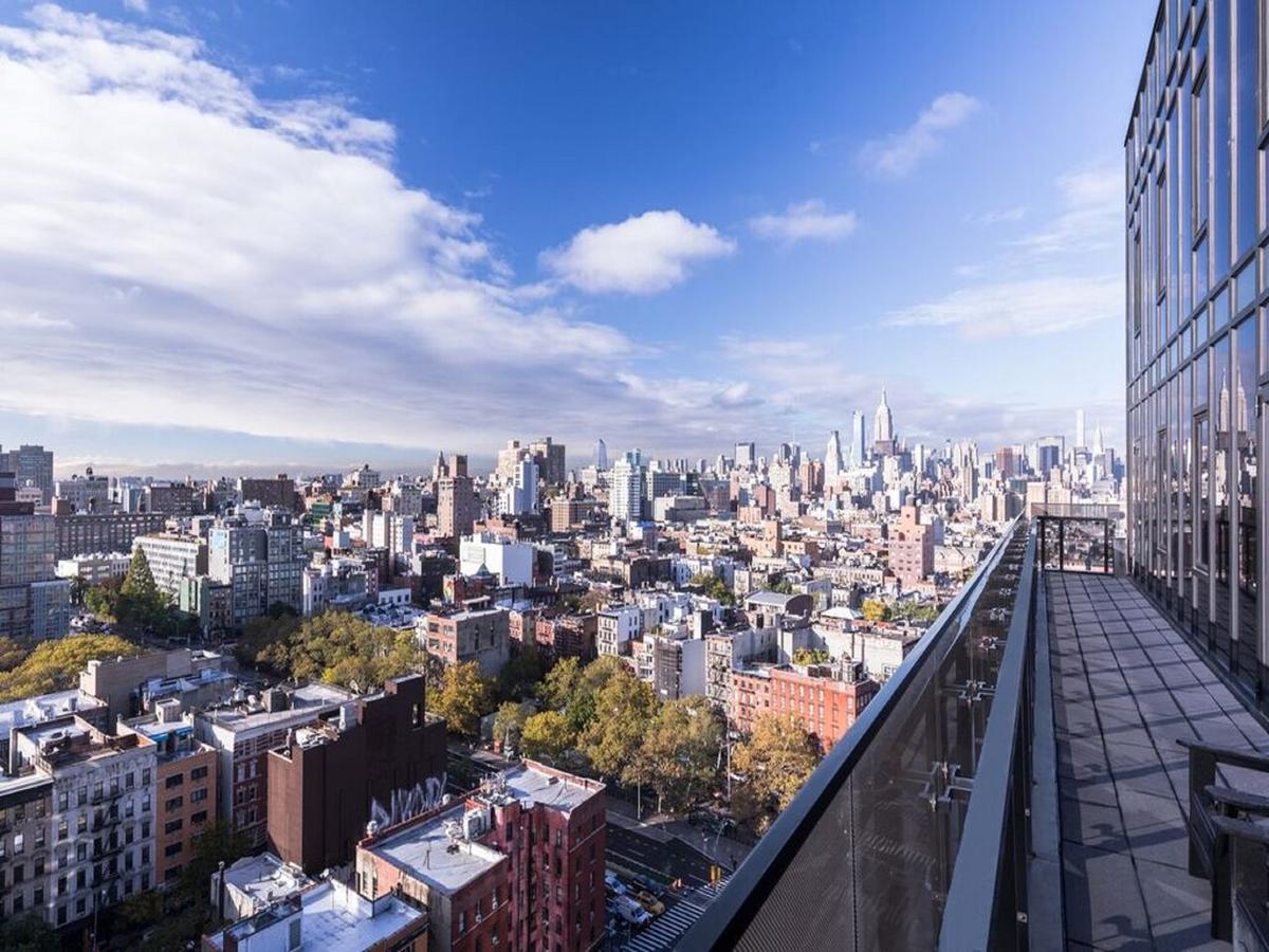 NYC Staycation Hotels: Find the Perfect Spot for a Relaxing Getaway Near You