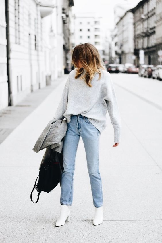 Styling White Boots Jeans Outfits: Easy Tips for a Chic Look!