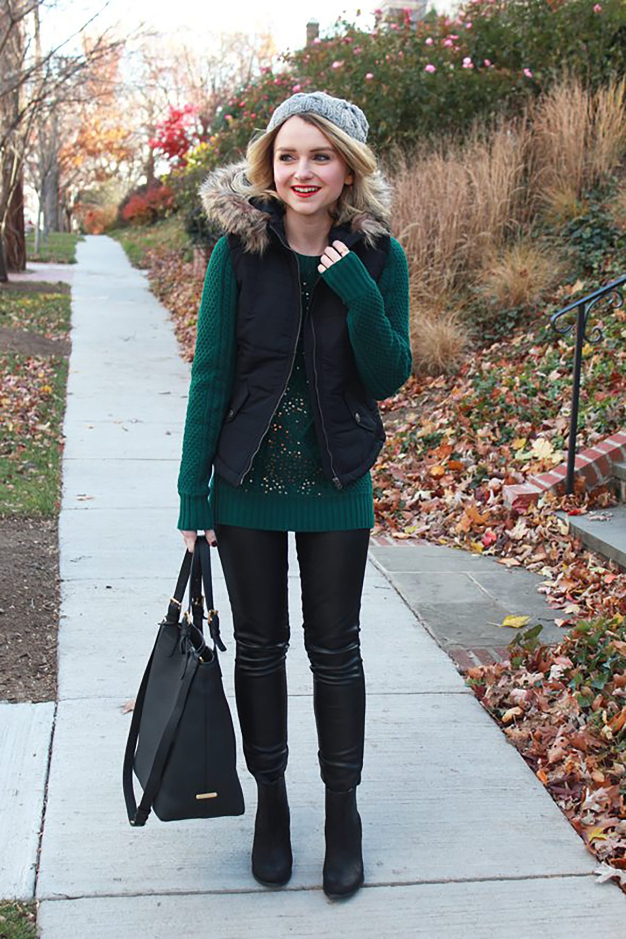 Cool Outfits with Black Vest (Easy Style Tips & Tricks)