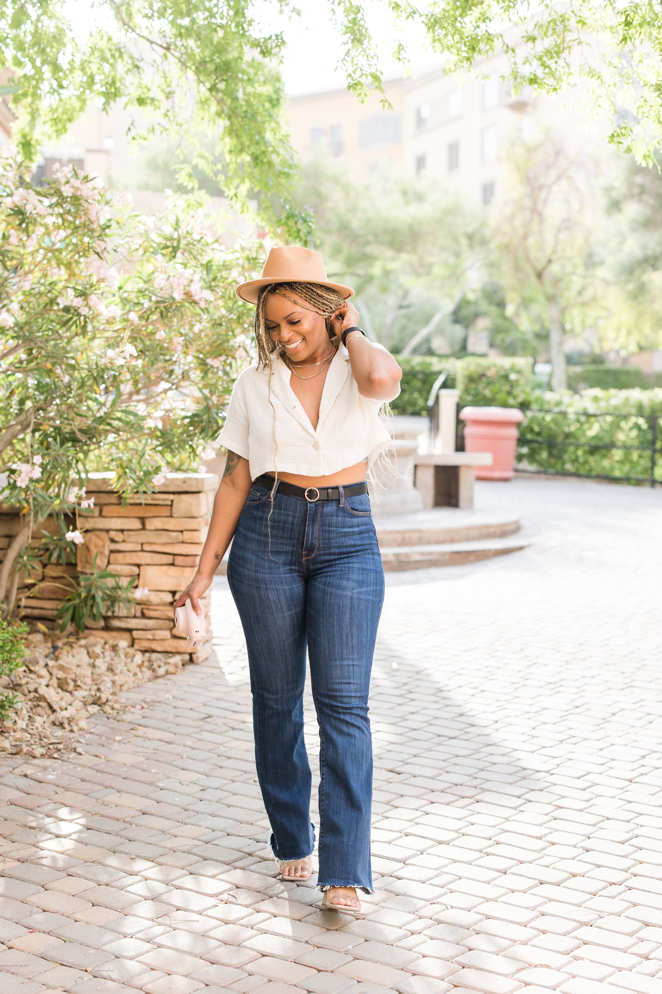 Button Down Jeans for Every Body Type, Shop the Best styles.