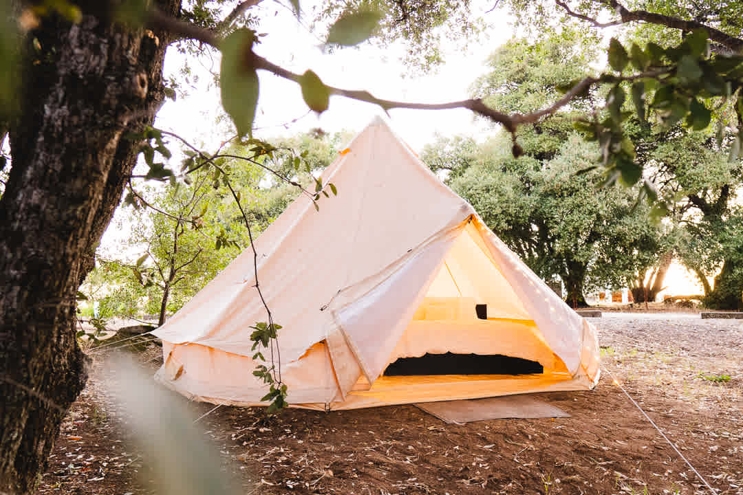 Guerneville CA Glamping: Unforgettable Stays near the River.