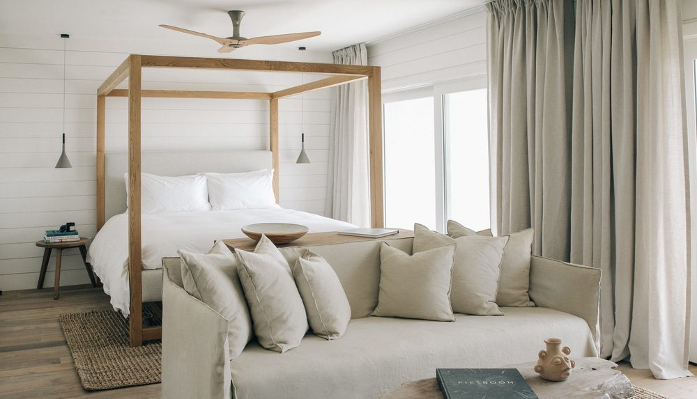Couples Retreat in Los Angeles: Luxury Escapes and Affordable Weekend Options.